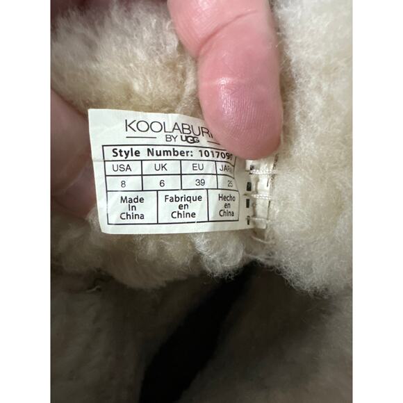 Koolaburra by UGG Women's size 8 Chestnut suede - Picture 3 of 6